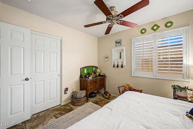 985 E Stardust Way, San Tan Valley, AZ 85143
