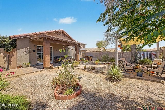 985 E Stardust Way, San Tan Valley, AZ 85143