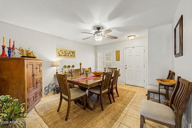 985 E Stardust Way, San Tan Valley, AZ 85143