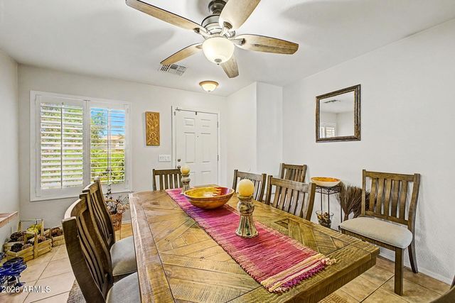 985 E Stardust Way, San Tan Valley, AZ 85143
