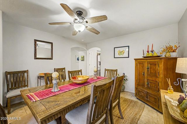985 E Stardust Way, San Tan Valley, AZ 85143