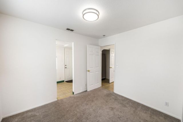 3059 Crandall Ave, Sacramento, CA 95815