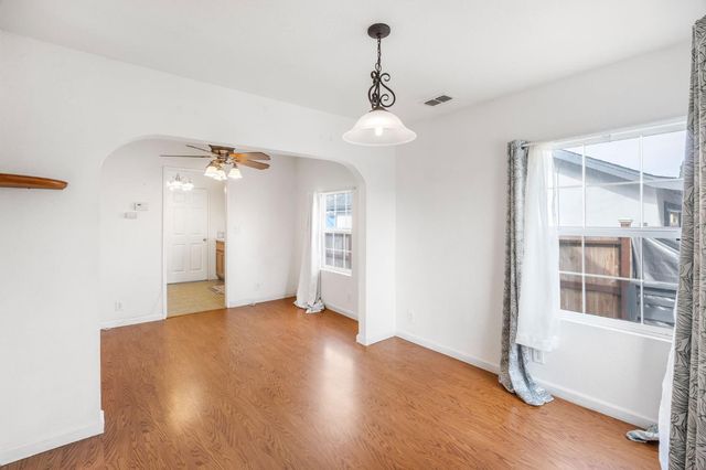 3059 Crandall Ave, Sacramento, CA 95815