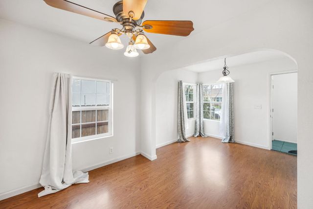 3059 Crandall Ave, Sacramento, CA 95815