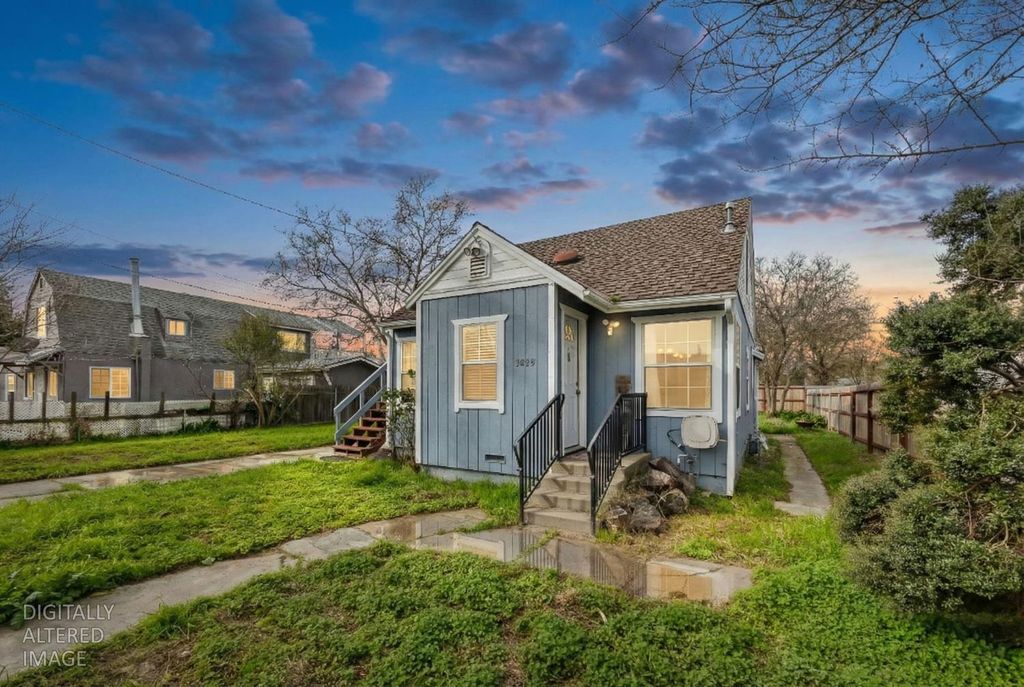 3059 Crandall Ave, Sacramento, CA 95815