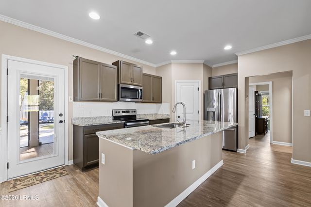 579 Osprey Lake Circle, Hardeeville, SC 29927