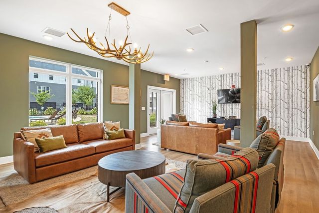 1540 Lebanon Pike Unit 402, Nashville, TN 37210
