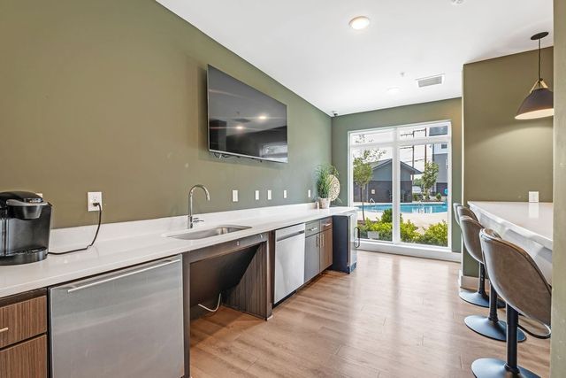 1540 Lebanon Pike Unit 402, Nashville, TN 37210