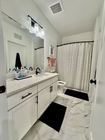 1540 Lebanon Pike Unit 402, Nashville, TN 37210