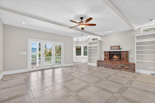 255 Scenic Drive, Ashland, OR 97520
