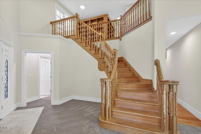 255 Scenic Drive, Ashland, OR 97520