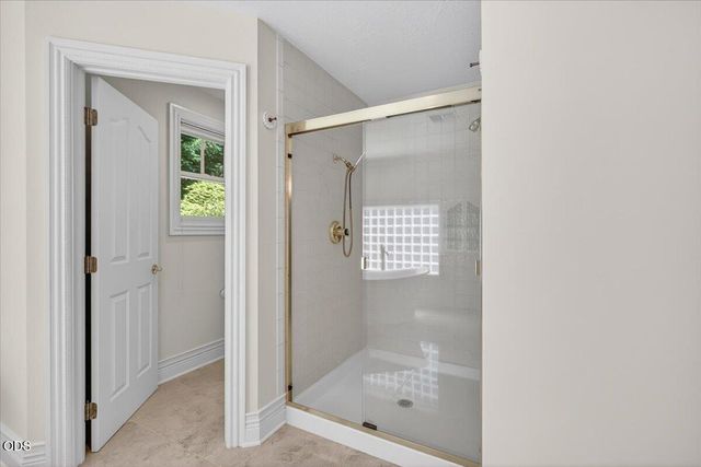 255 Scenic Drive, Ashland, OR 97520