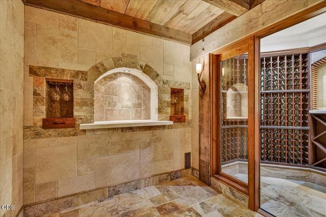 255 Scenic Drive, Ashland, OR 97520