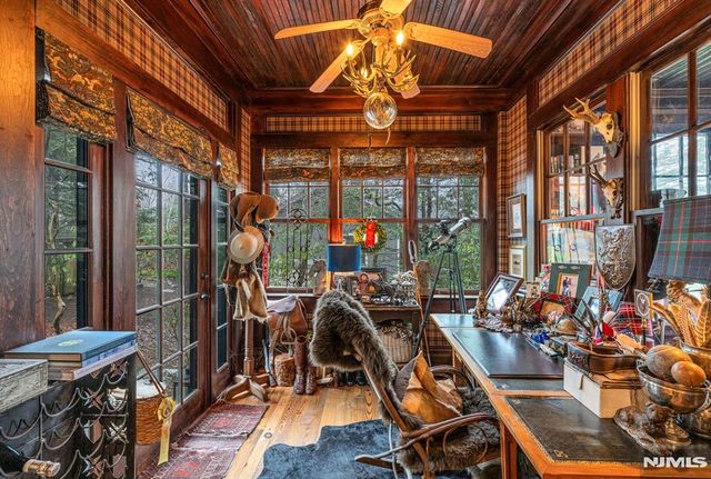 26 Short Road, Bloomingdale, NJ 07420