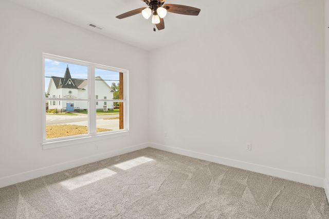 341 E SEXTON ST, Harrisburg, MO 65256