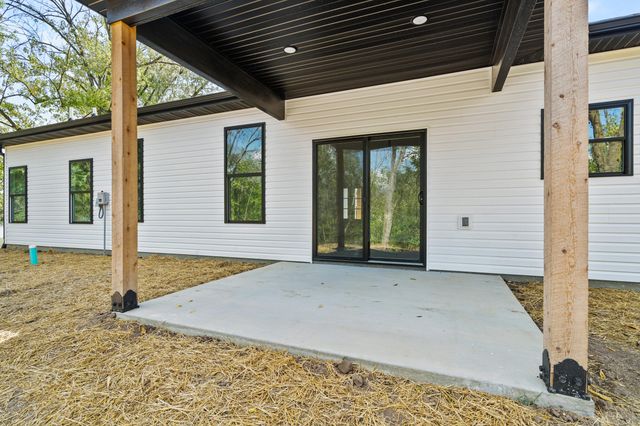 341 E SEXTON ST, Harrisburg, MO 65256