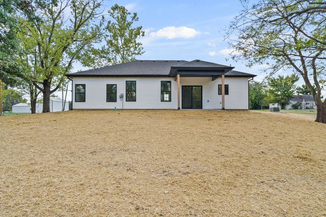 341 E SEXTON ST, Harrisburg, MO 65256