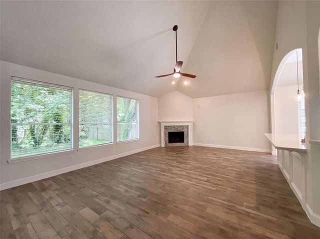7107 Sweet Violet Trail, Humble, TX 77346