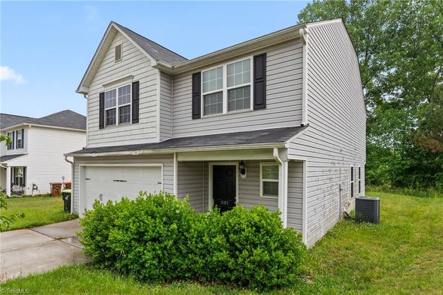 1101 Caden Village Circle, Lexington, NC 27295