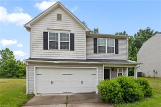 1101 Caden Village Circle, Lexington, NC 27295