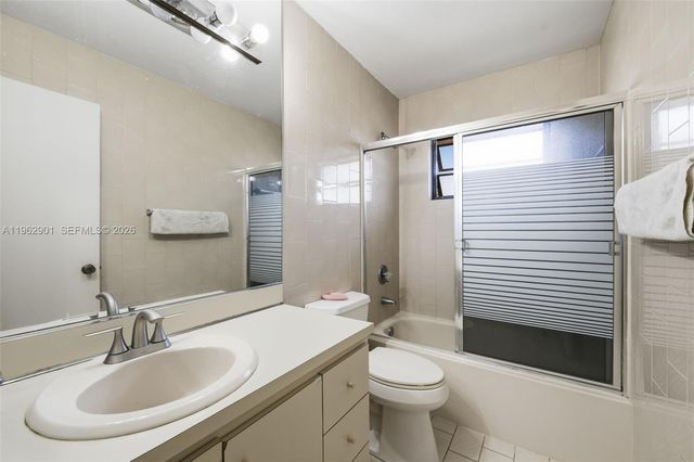 9208 Emerson Ave, Surfside, FL 33154