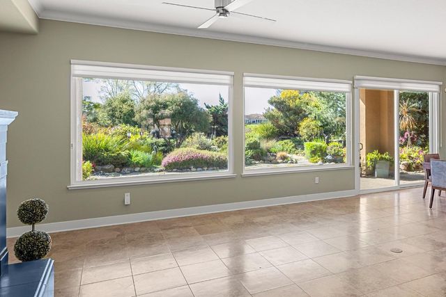 101 Lasso Lake Ct, Lincoln, CA 95648