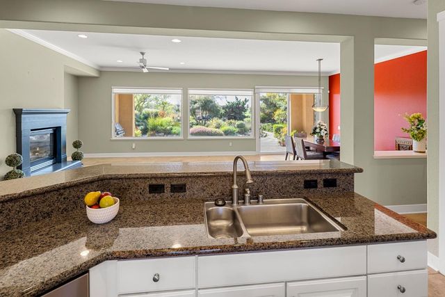 101 Lasso Lake Ct, Lincoln, CA 95648