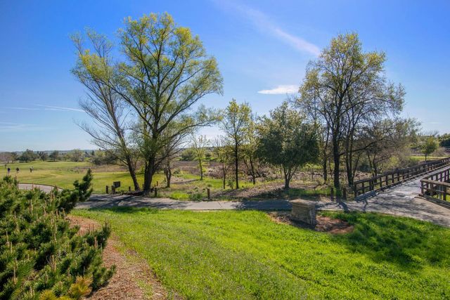 101 Lasso Lake Ct, Lincoln, CA 95648