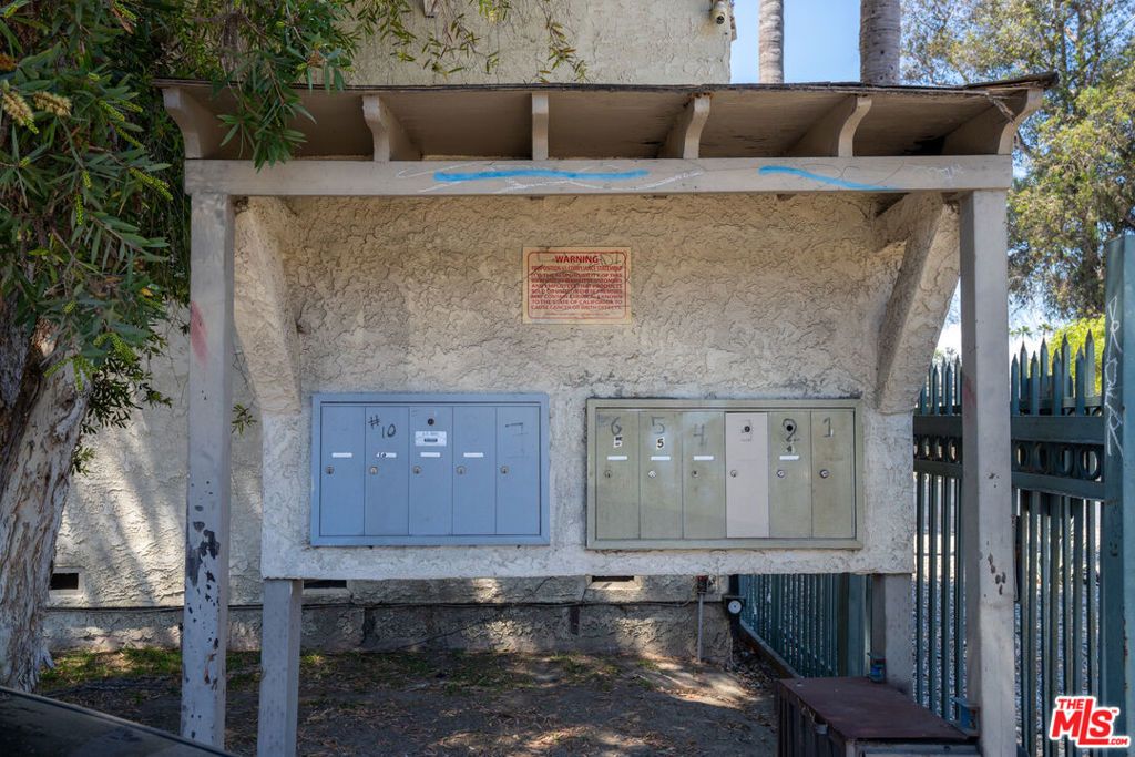 Image 23 of property listing at 10965 Wright Road, Lynwood, CA 90262