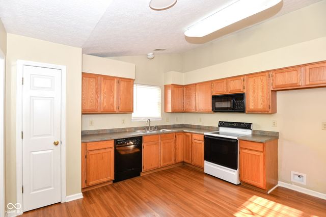 3862 Chelsea Terrace, Greenwood, IN 46143