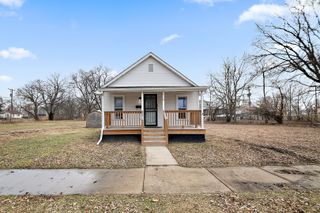 838 N Rosewood Avenue, Kankakee, IL 60901