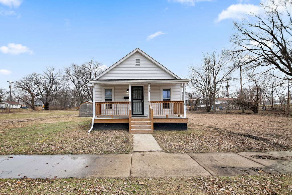 838 N Rosewood Avenue, Kankakee, IL 60901