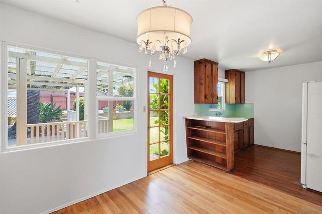 1511 Lieta St, San Diego, CA 92110