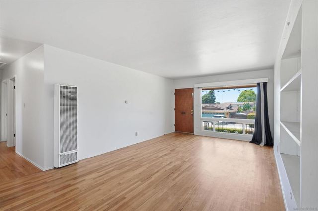 1511 Lieta St, San Diego, CA 92110
