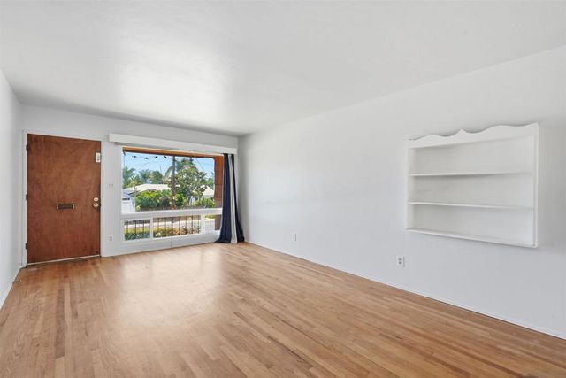 1511 Lieta St, San Diego, CA 92110