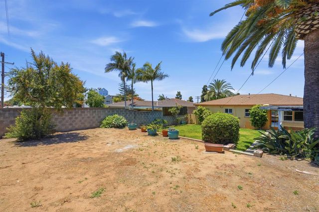 1511 Lieta St, San Diego, CA 92110