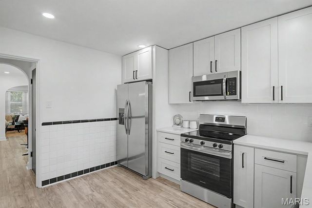 6134 Adkins Avenue, St Louis, MO 63116