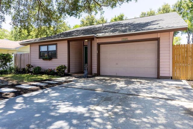 1707 WHISPERING DRIVE E, Largo, FL 33771