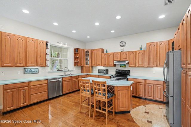 3525 Hield Road, Melbourne, FL 32904