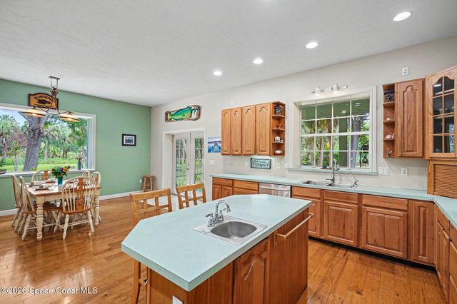 3525 Hield Road, Melbourne, FL 32904