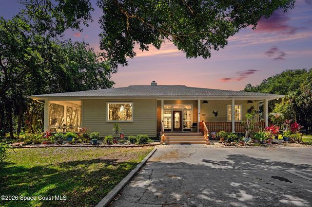 3525 Hield Road, Melbourne, FL 32904