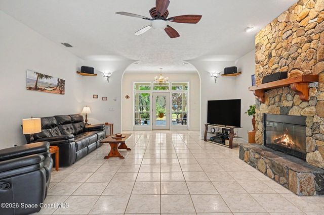 3525 Hield Road, Melbourne, FL 32904