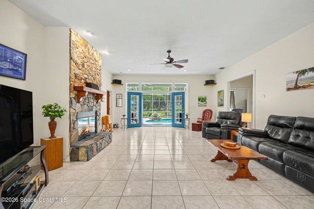 3525 Hield Road, Melbourne, FL 32904