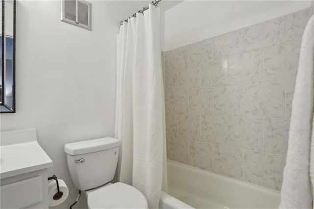 6700 Roswell Road 32C, Sandy Springs, GA 30328