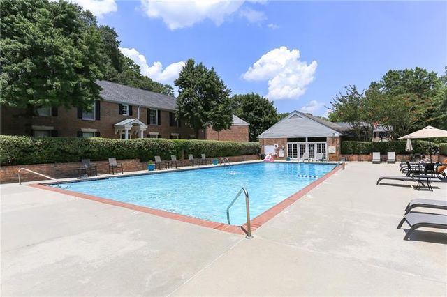 6700 Roswell Road 32C, Sandy Springs, GA 30328