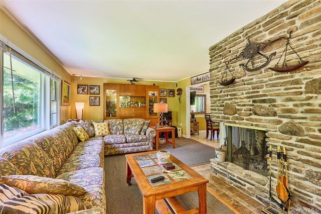 172 Wards Road, Livingston Manor, NY 12758