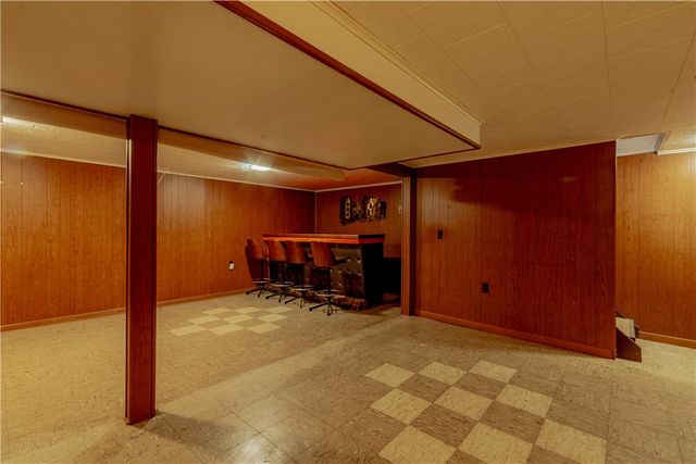 389 Kartes Drive, Greece, NY 14616