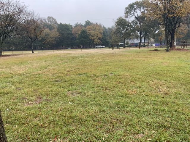 1310 timber creek, Kemp, TX 75143