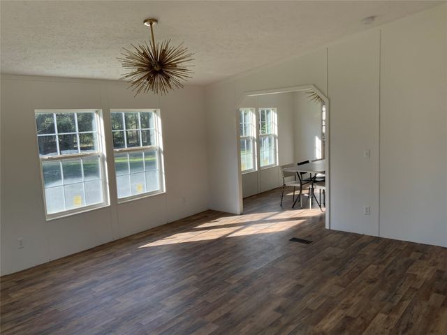 1310 timber creek, Kemp, TX 75143