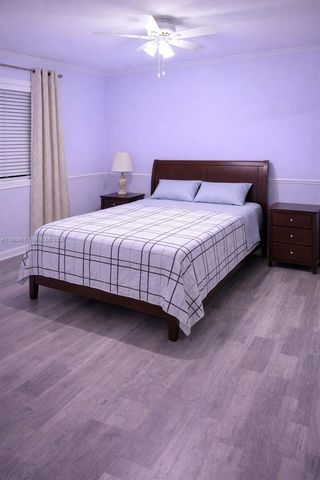 2420 SW 81st Ave 403, Davie, FL 33324